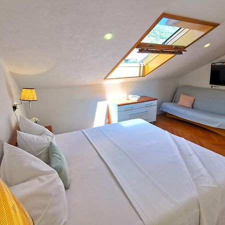Villa Mira ボル 部屋 写真
